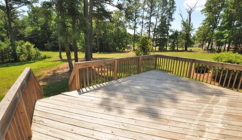 Composite decking